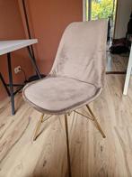 Mooie taupe stoel met gouden poten., Huis en Inrichting, Stoelen, Overige kleuren, Ophalen of Verzenden, Zo goed als nieuw, Metaal