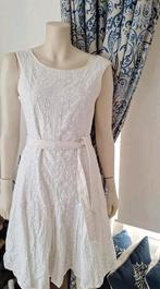 size M Tommy Hilfiger witte jurk, Verzenden, Gedragen, Wit, Trouwjurk
