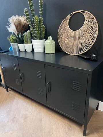 2x Antraciete lage lockerkastjes