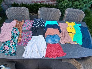 Leuke zomerse set 17 items meisjeskleding  beschikbaar voor biedingen