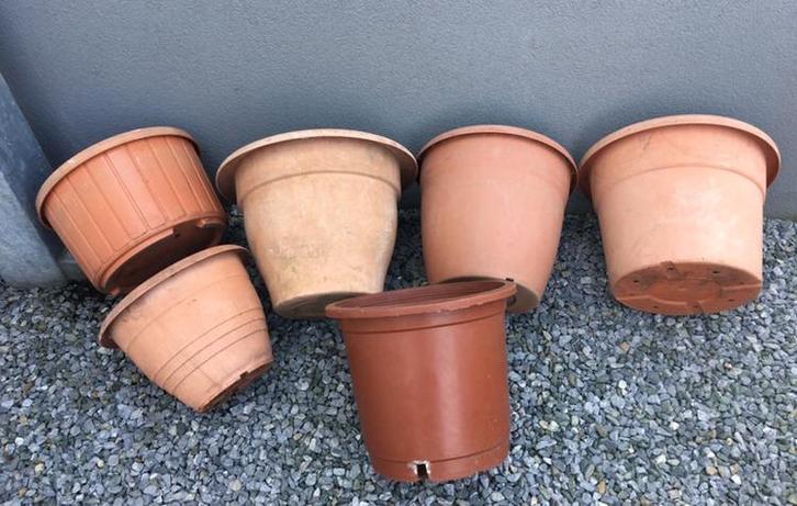 Grote bloempotten kunsstofpot diverse voor grote tuinplanten, Tuin en Terras, Bloempotten, Zo goed als nieuw, Kunststof, Binnen