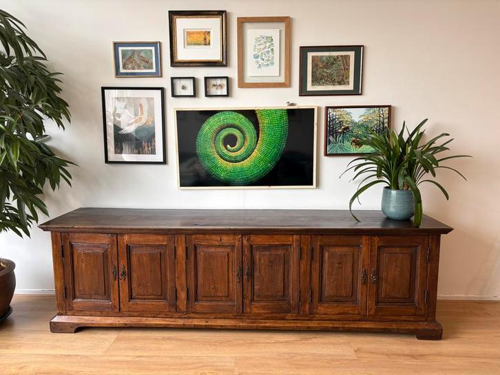 Eiken antiek dressoir (jaarlijks in de boenwas gezet) 237cm, Huis en Inrichting, Kasten | Dressoirs, Gebruikt, 200 cm of meer