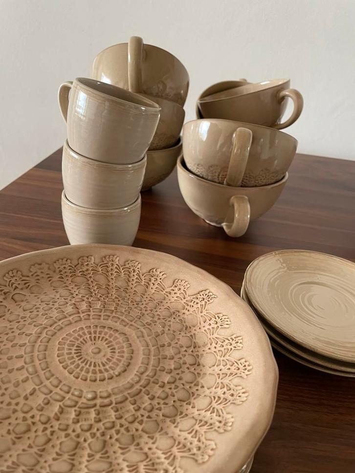 Zara Home Porseleinen Servies - kom, bord, kopje, schoteltje, Huis en Inrichting, Keuken | Servies, Zo goed als nieuw, Compleet servies