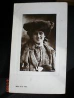 kaart Zena Dare 8, Ophalen of Verzenden, Voor 1920, Gelopen, Sterren en Beroemdheden
