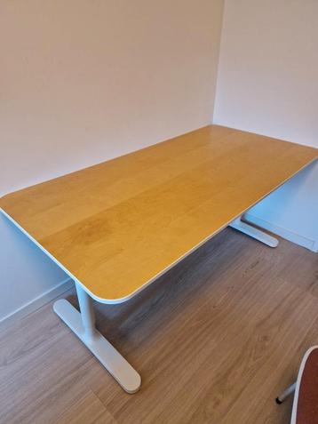 Bureau IKEA Bekant wit/houtkleur
