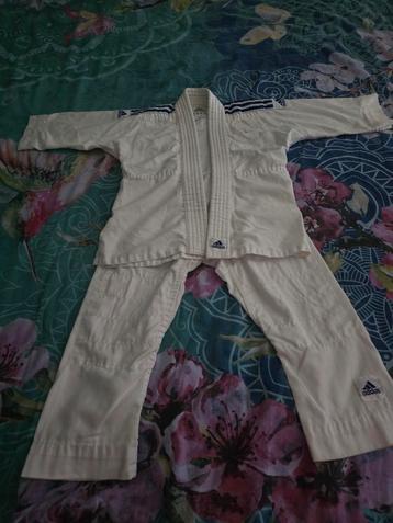 Adidas Judo Pak - Maat 120-130 beschikbaar voor biedingen