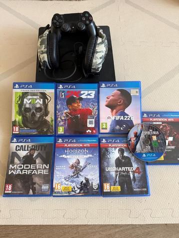 PS4 Slim beschikbaar voor biedingen