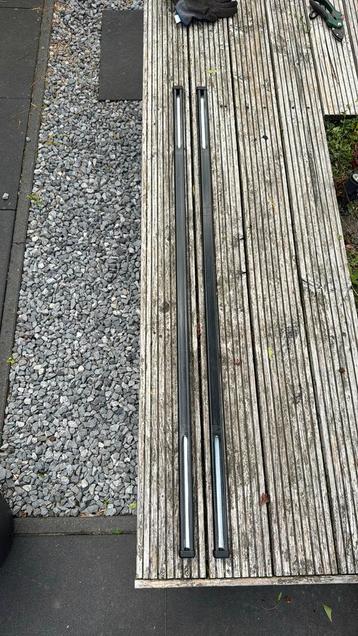 Thule dakdrager squarebar 135cm beschikbaar voor biedingen