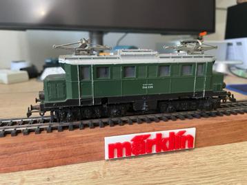 Marklin 3011 - Eloc van DB E44 039 - digitaal in nette staat beschikbaar voor biedingen