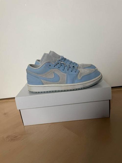 Nike Air Jordan 1 Low “University Blue” maat 38., Kleding | Dames, Schoenen, Gedragen, Sneakers of Gympen, Blauw, Ophalen of Verzenden