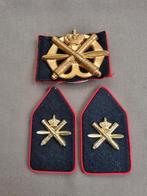 Setje korps luchtdoelartillerie (oogjes), Verzamelen, Militaria | Algemeen, Ophalen of Verzenden, Landmacht, Nederland, Embleem of Badge