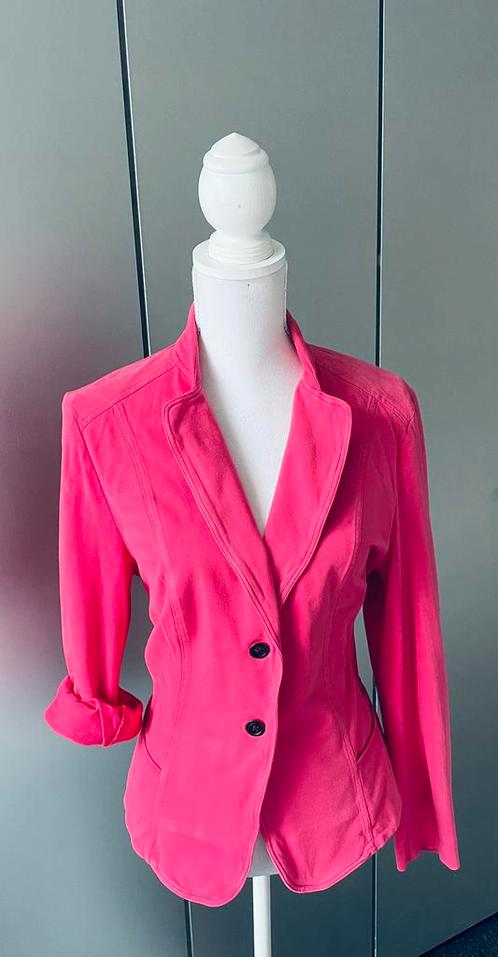 Marccain Sports: Pittig Vestjasje, Kleding | Dames, Jasjes, Kostuums en Pakken, Jasje, Maat 42/44 (L), Roze, Verzenden