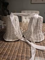 2 Rieten Kerstklokken - Decoratief, Diversen, Kerst, Ophalen of Verzenden, Gebruikt