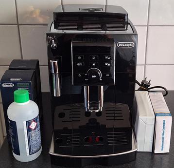 Volautomatische koffiemachine DeLonghi beschikbaar voor biedingen