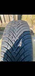 196/65 15 95T Vredestein Quatrac, Ophalen, Zo goed als nieuw