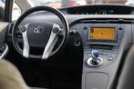 Toyota Prius 1.8 DYNAMIC | NAVI | CAMERA | TREKHAAK, Gebruikt, 4 cilinders, Origineel Nederlands, Bedrijf