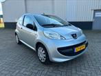 Peugeot 107 1.0 12V 3DR 2007 Grijs, Auto's, Voorwielaandrijving, 4 stoelen, 68 pk, Handgeschakeld