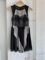 Zwart beige jurk met lederen details H&M Conscious Collecti, Kleding | Dames, Nieuw, Maat 34 (XS) of kleiner, Knielengte, H&M