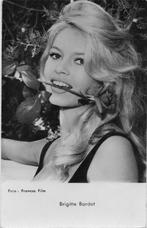 Filmsterren ansichtkaart Brigitte Bardot, Verzenden, 1940 tot 1960, Ongelopen, Sterren en Beroemdheden