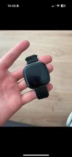 Fitbit versa 4, Gebruikt, Fitbit Versa, Zwart, Ophalen of Verzenden