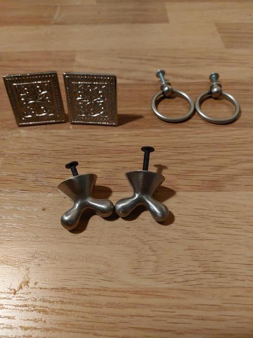 4 verschillende Zilveren kastknopjes, Doe-het-zelf en Verbouw, Overige Doe-het-zelf en Verbouw, Gebruikt, Ophalen of Verzenden