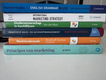 6 studieboeken Commerciele Economie HvA beschikbaar voor biedingen