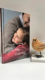 Uitslag, Ds. A.C.; Elke dag Vaderdag, Ophalen of Verzenden, Gelezen, Christendom | Protestants