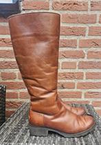 ugg laarzen, Kleding | Dames, Schoenen, Hoge laarzen, UGG, Bruin, Ophalen of Verzenden