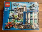 LEGO Politiebureau 60047 City, Kinderen en Baby's, Speelgoed | Duplo en Lego, Complete set, Ophalen of Verzenden, Lego, Zo goed als nieuw