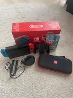 Nintendo Switch, kirby en de vergeten wereld en micro sd 256, Switch 2019 Upgrade, Met games, Met 2 controllers, Ophalen of Verzenden