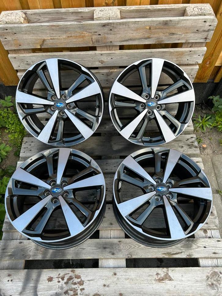 Originele Subaru Impreza Forester Legacy 5x100 18 Inch, Auto-onderdelen, Banden en Velgen, Velg(en), Zomerbanden, 18 inch, 215 mm