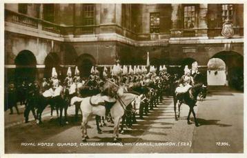 (381-411-027) London Royal Horse Guards beschikbaar voor biedingen