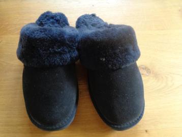 WARMBAT AUSTRALIAN schapenvacht/merino wol pantoffels:mt 39 beschikbaar voor biedingen