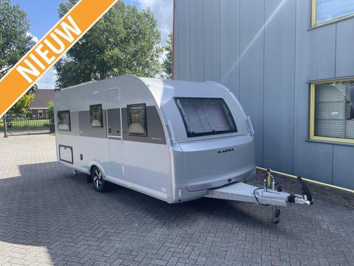 Adria Altea 502 UL 60Y uitvoering 2026, Caravans en Kamperen, Caravans, Bedrijf, tot en met 4, 1000 - 1250 kg, Rondzit, Adria
