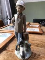 Nao by Lladro porseleinen beeld jongeman met hond, Antiek en Kunst, Antiek | Porselein, Ophalen of Verzenden