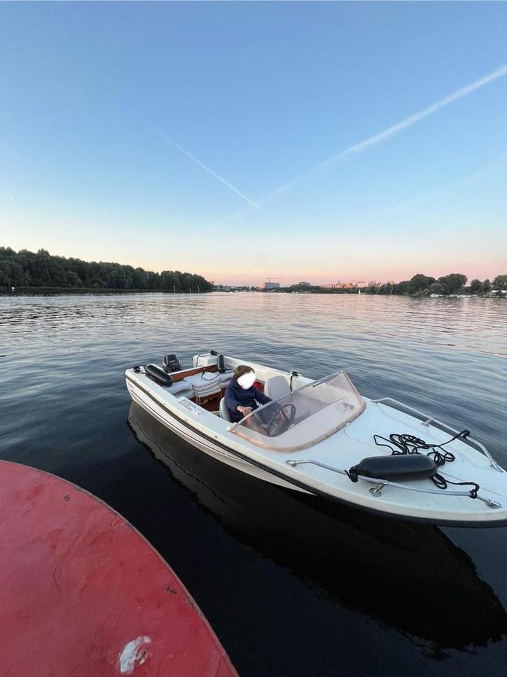 Vega Motorboot met Suzuki 15pk - Goed Onderhouden!, Watersport en Boten, Motorboten en Motorjachten, Gebruikt, Polyester, Tot 6 meter