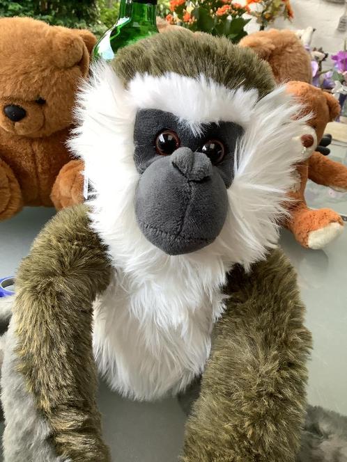 Tonka superzachte slingeraap t.b.v. KIKA, Kinderen en Baby's, Speelgoed | Knuffels en Pluche, Nieuw, Ophalen of Verzenden