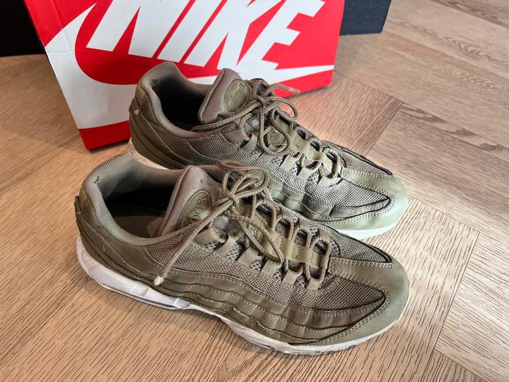 Nike air max 95 Trooper mt. 45, Kleding | Heren, Schoenen, Gedragen, Sneakers of Gympen, Overige kleuren, Ophalen of Verzenden