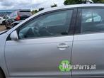 Portier 4Deurs links-voor van een Volkswagen Jetta (8E), Gebruikt, -, -, Ophalen of Verzenden