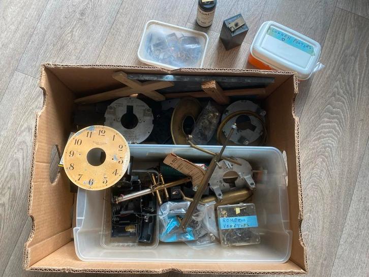 Bulle Klok Onderdelen - Vintage Collectie, Antiek en Kunst, Antiek | Klokken, Ophalen