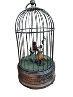 Antieke vogelkooi met zingende vogeltjes., Antiek en Kunst, Antiek | Speelgoed, Ophalen of Verzenden