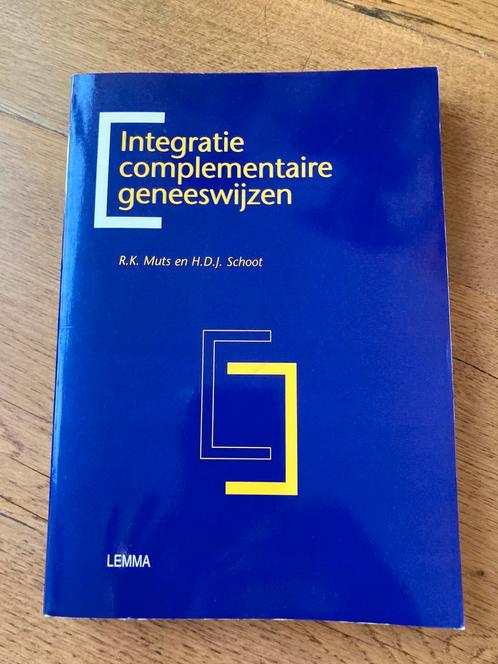 R.K. Muts - Integratie complementaire geneeswijzen, Boeken, Wetenschap, Zo goed als nieuw, Ophalen of Verzenden