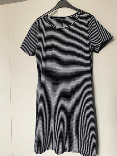 ZGAN: tijdloos jurkje HEMA katoen-stretch maat L (M), Kleding | Dames, Jurken, Zo goed als nieuw, Maat 42/44 (L), Blauw, Knielengte