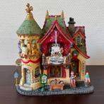 Lemax Puppet Maker, Poppenwinkel, Zeldzaam 55257, Diversen, Kerst, Ophalen of Verzenden, Zo goed als nieuw
