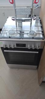 Bosch heteluchtoven, Witgoed en Apparatuur, Fornuizen, Ophalen, Hete lucht, 4 kookzones, Zo goed als nieuw