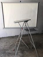 projectiescherm en tafel, Audio, Tv en Foto, Projectieschermen, Ophalen of Verzenden, Handmatig, Zo goed als nieuw