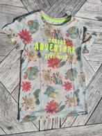 T-shirt WE Fashion, maat 122-128, Ophalen of Verzenden, Zo goed als nieuw, Shirt of Longsleeve, Jongen