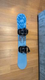 Atomic snowboard 140cm, Sport en Fitness, Snowboarden, Ophalen, Zo goed als nieuw, Board