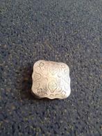 Zilveren pillendoosje 1854, Antiek en Kunst, Ophalen of Verzenden, Zilver
