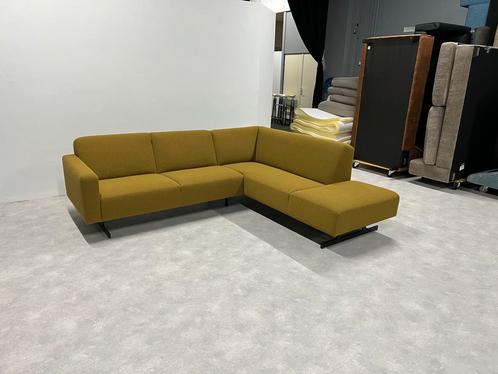 Nieuw GRATIS LEVERING Ploegstof geel bank 255x220, Huis en Inrichting, Banken | Bankstellen, Zo goed als nieuw, Vierpersoons of meer